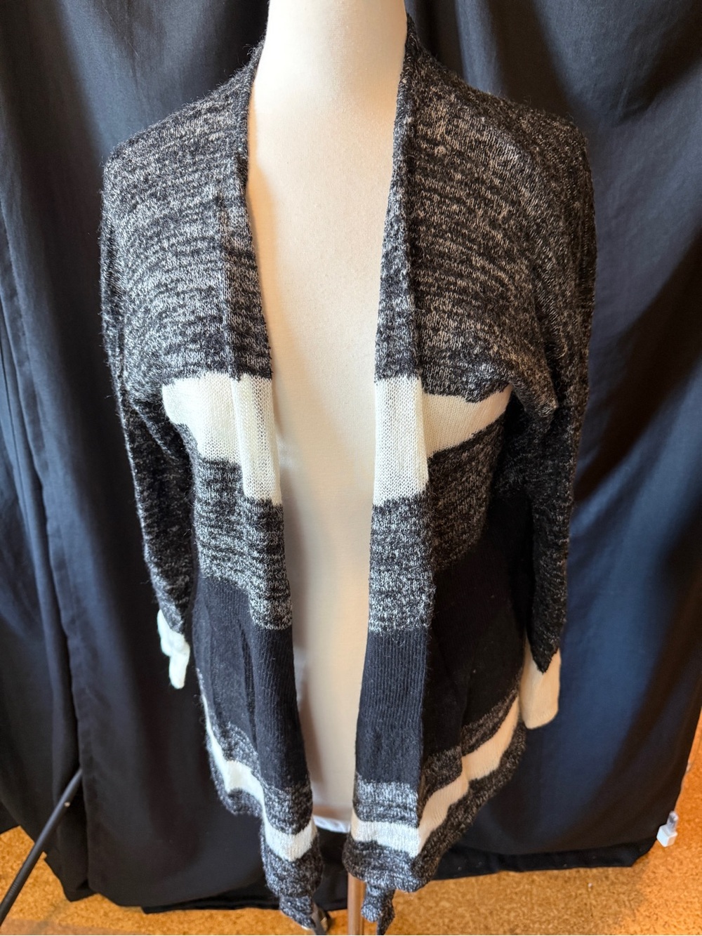 DKNYC Women's Knit Striped Open-Front Cardigan Sweater, Size M